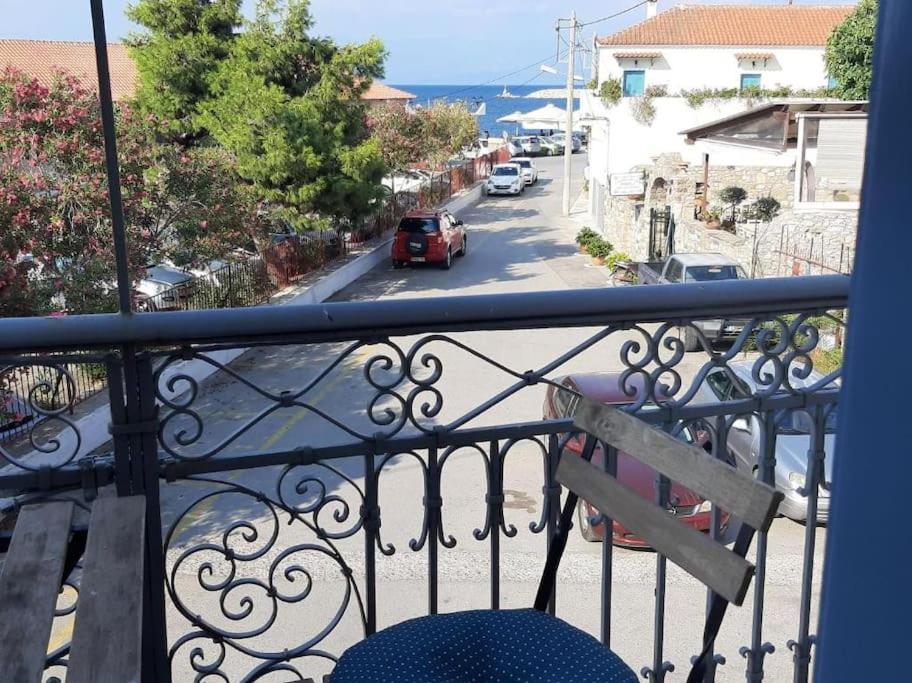 Traditional House At Koroni Near Beach المظهر الخارجي الصورة