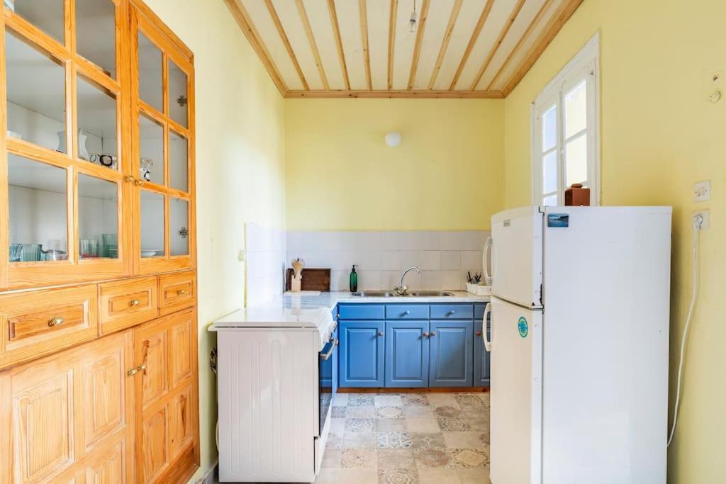 Traditional House At Koroni Near Beach المظهر الخارجي الصورة