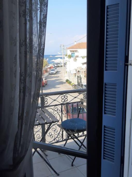 Traditional House At Koroni Near Beach المظهر الخارجي الصورة